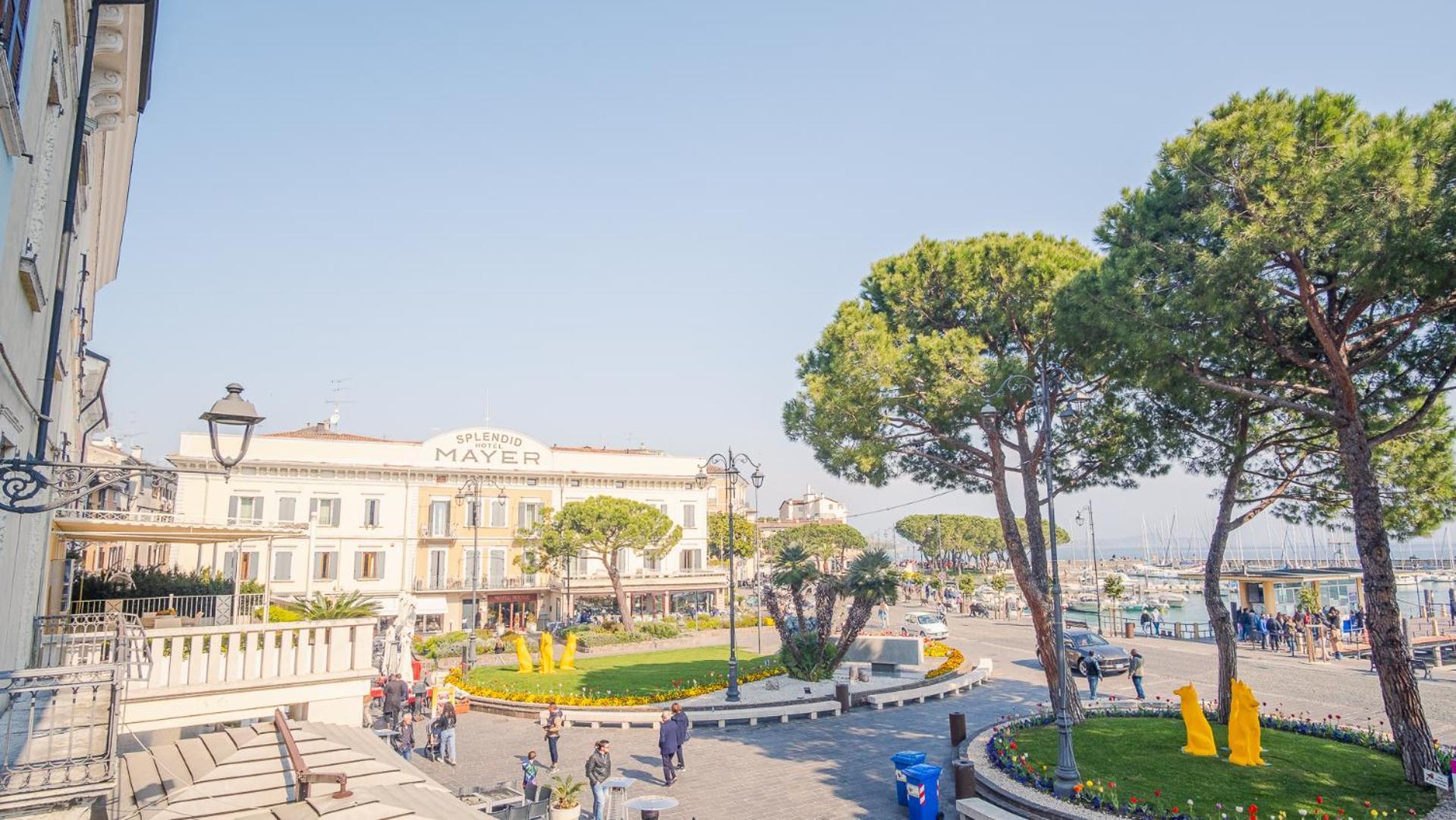 Romantic Coast View - Italian Homing Desenzano del Garda